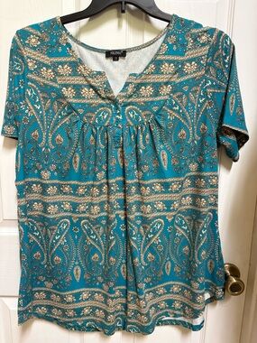 Teal Paisley Short-Sleeve V-Neck Top